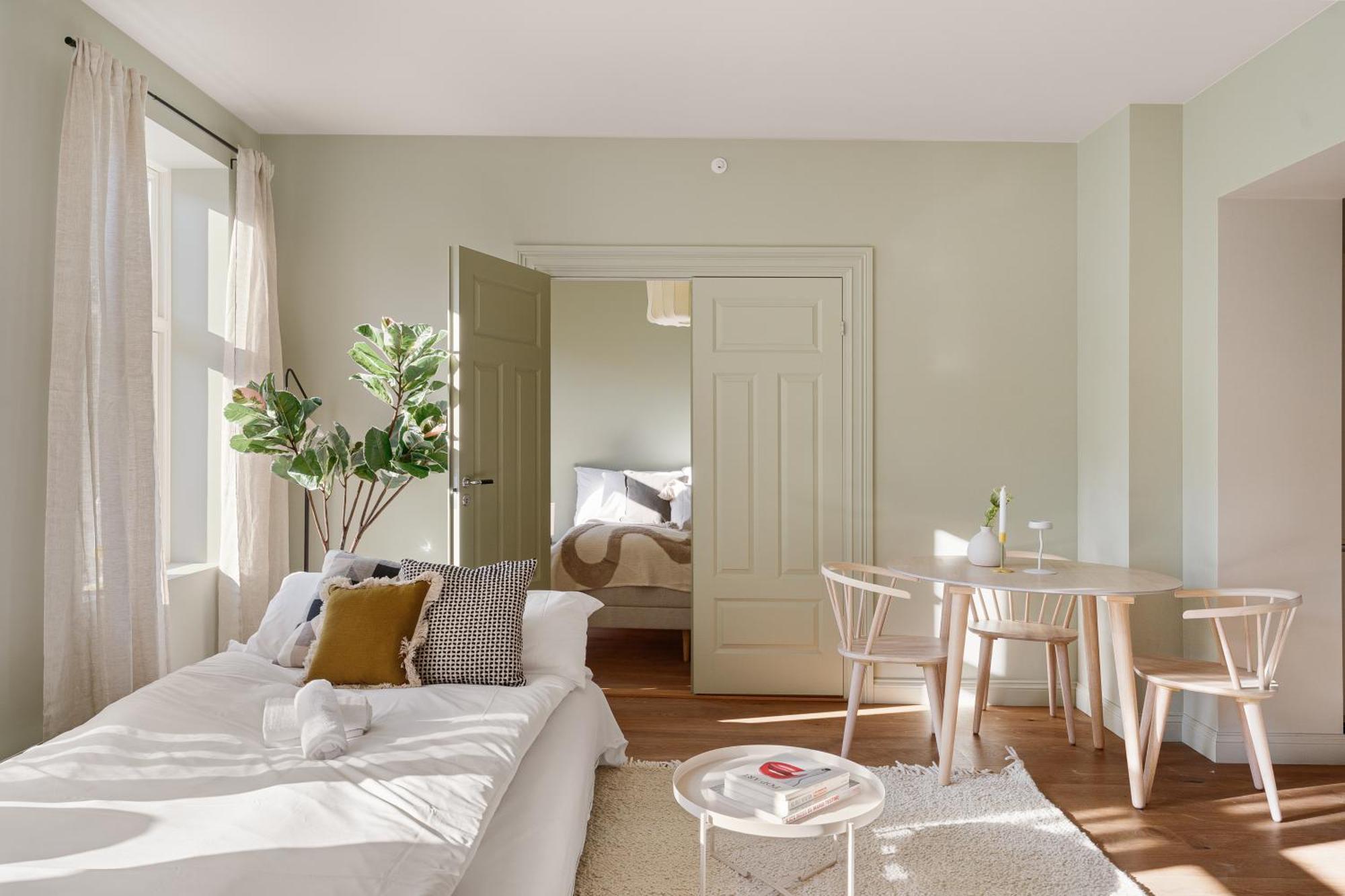 Leilighet Dinbnb Gruenerlokka I 2-bedroom With Double Queen & Balcony *